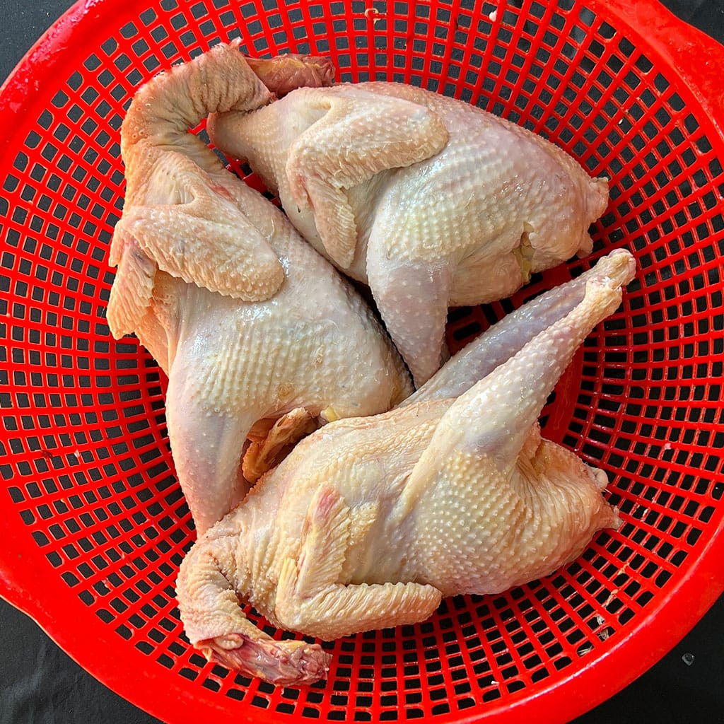 দেশি মুরগী (রেডি টু কুক) 900g - 1000g / Desi Chicken (Ready to Cook):